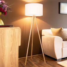 Lámpara de Pie Escandinava Jago® con Trípode de Madera Natural